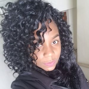 Meet your Posher, Kim